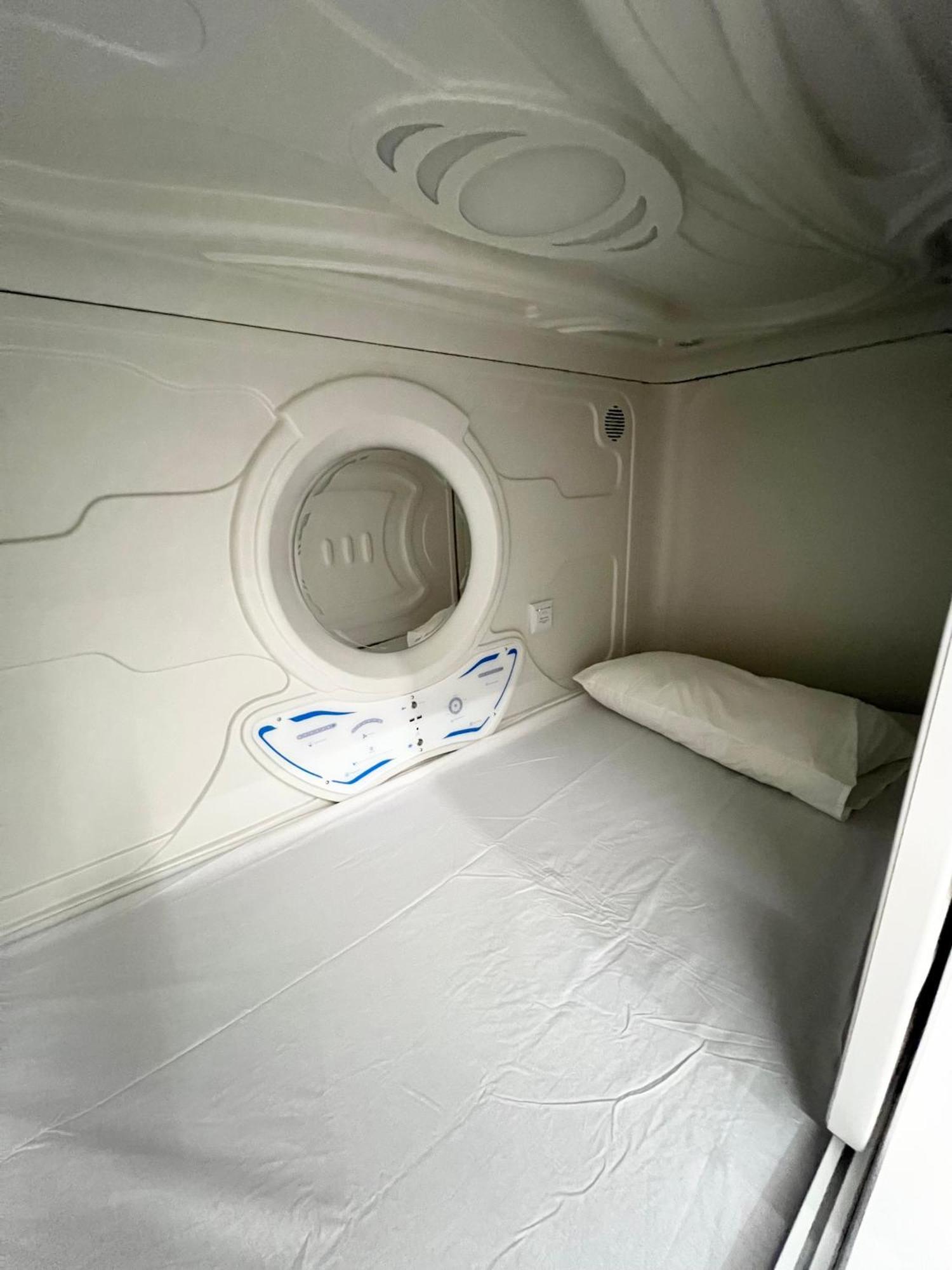 Bunk Bed Mixed Dormitory Room